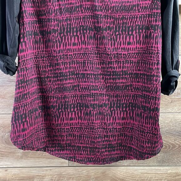 Coral Bay Ladies Vneck Pullover Blouse Top, Suze Small, Dark Red and Black - Picture 4 of 9